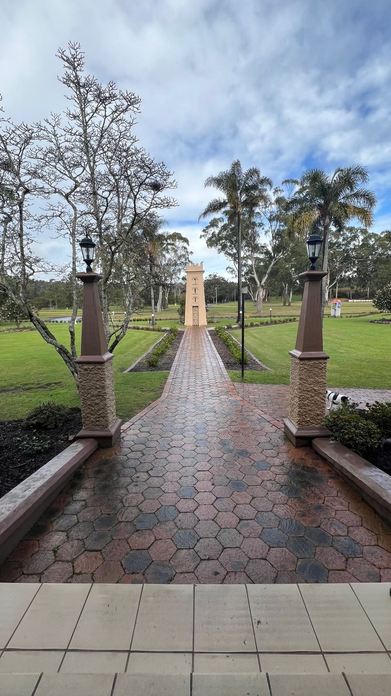 RECPT DOOR TO TOWER.jpg