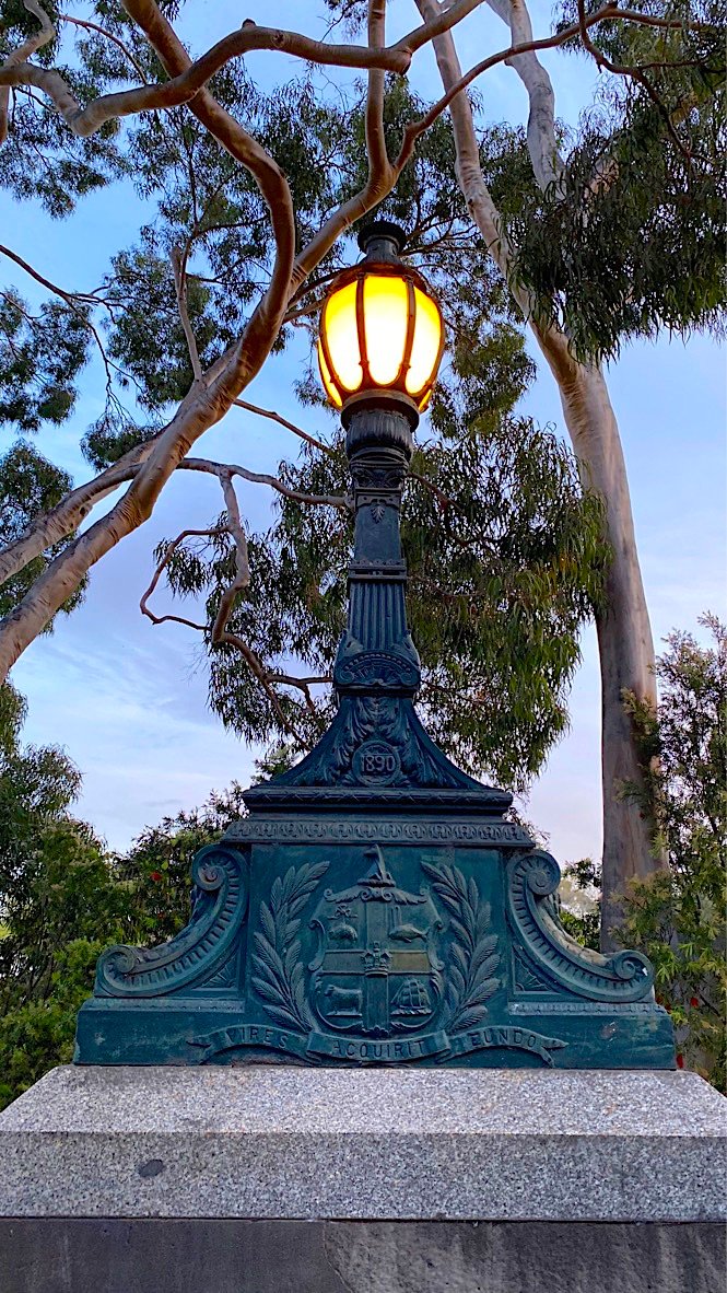 lampost.jpg