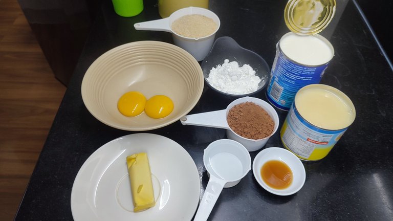 Ingredients of Chocolate Fudge Icing