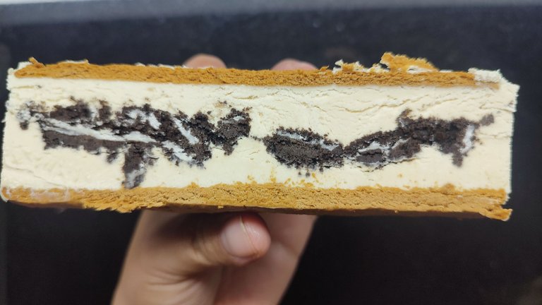 My Cookies and Cream Graham Bar