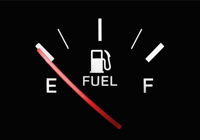 fuel-g6275adedd_640.jpg