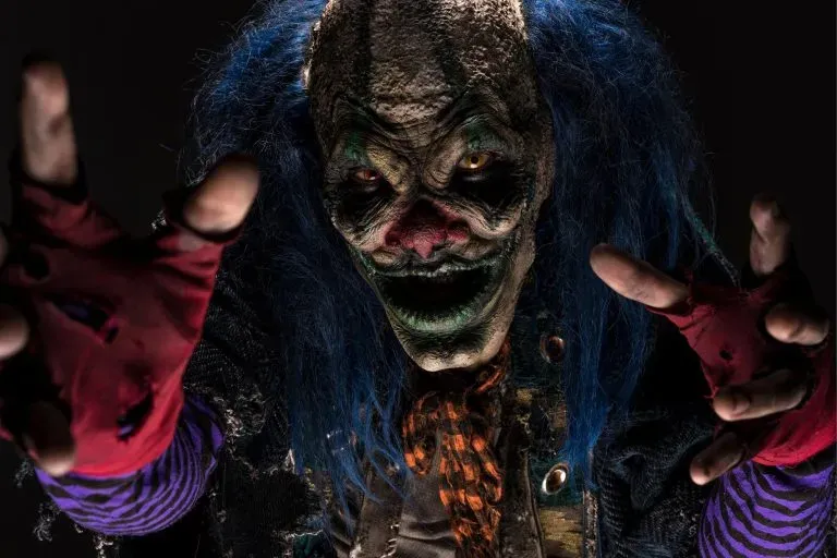 Evil-Clown-Scary-Nightmare-768x512.webp