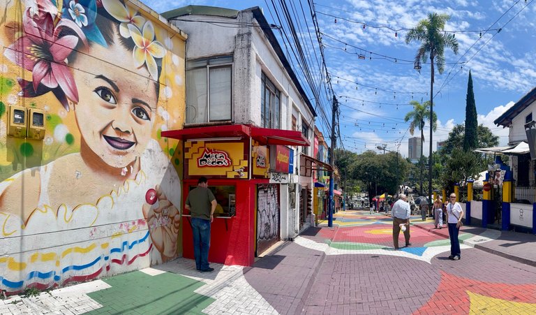 A Walk in Pereira, the largest city in the Colombian coffee region