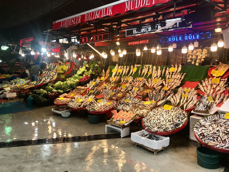 Besiktas_FishMarket.jpg