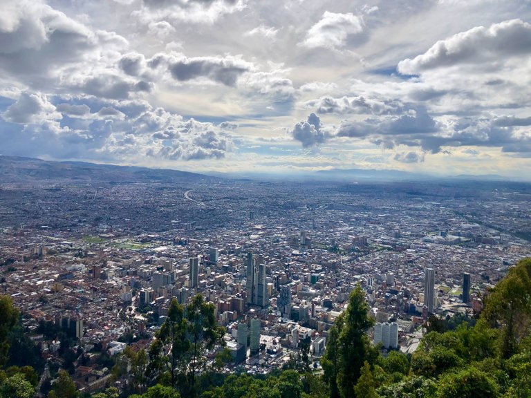 Bogota_ViewFromMonserrate.jpg