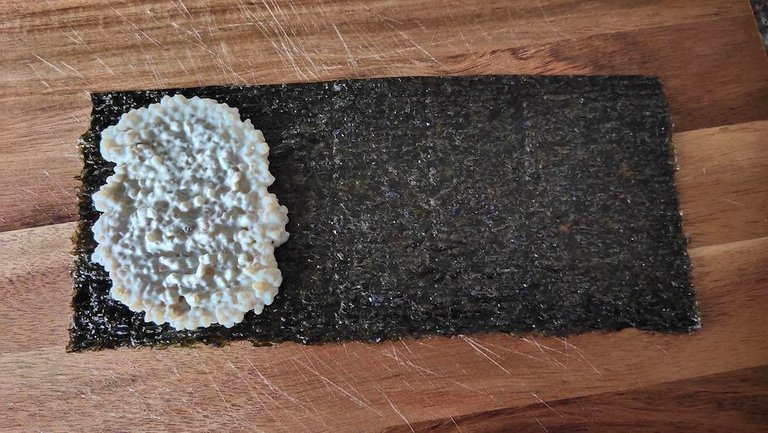 quinoa sushi 01.jpg