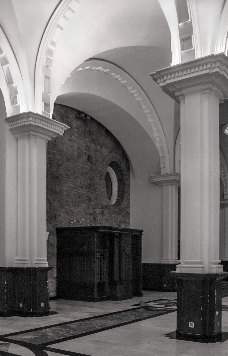 Church_3.jpg