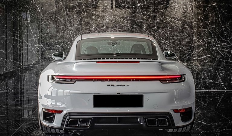 12-PORSCHE 911 TURBO S_Edit-4_edit.jpeg