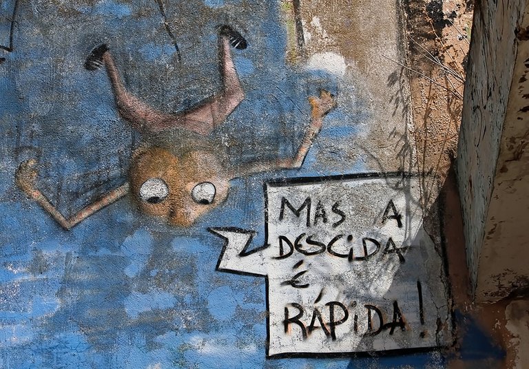 Mas a descida é rápida.jpg