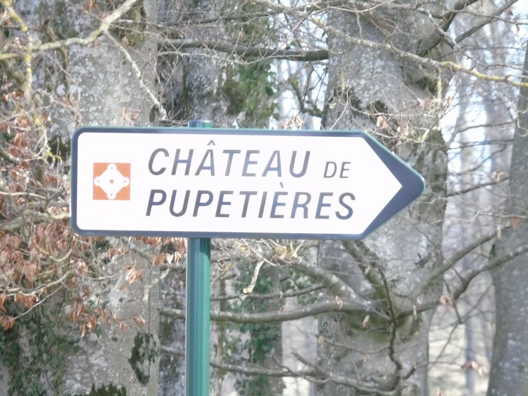 chateaudepupetieres (1).JPG