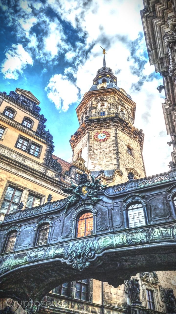 Seufzerbrücke – Dresden Castle