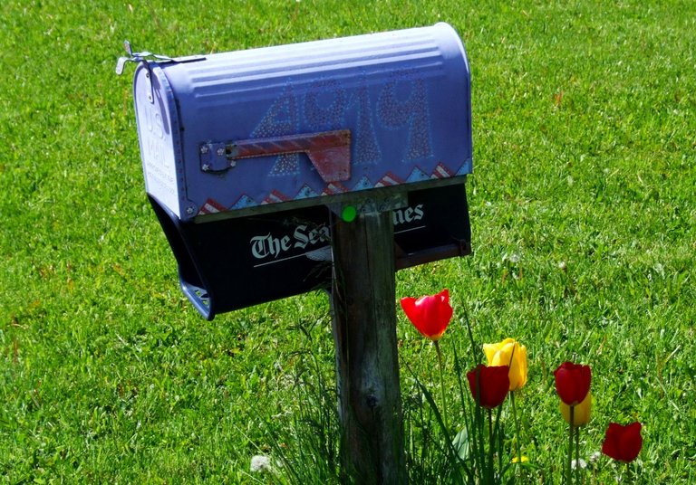 CCCS044-Mailbox.jpg