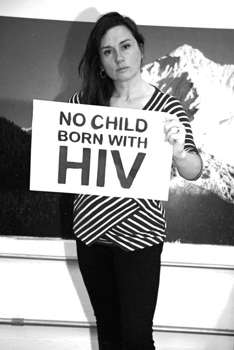 2000px-Jennifer_Jako,_activist_living_with_HIV-AIDS_in_2012..jpg