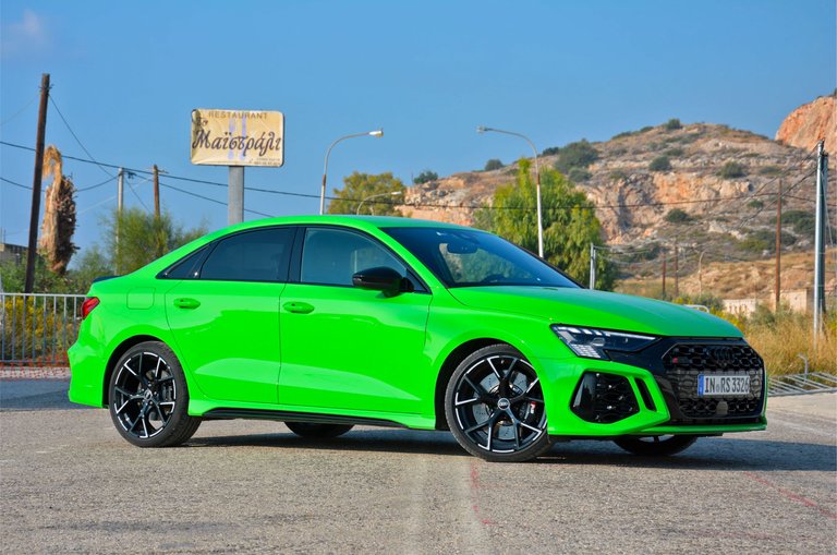 Audi RS3.jpg