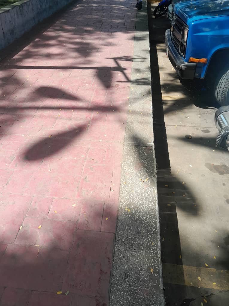 1001414210.jpg