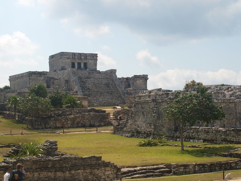 Tulum Pyramid.jpg