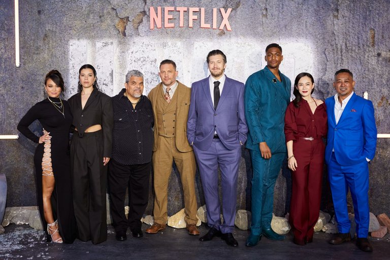 cast-of-havoc-netflix.jpeg