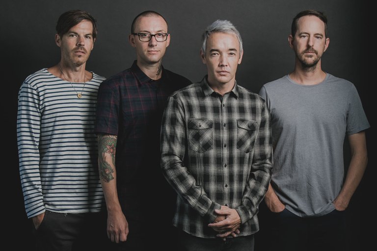 Hoobastank_Press_Photo_2023_Ashley_Osborn.jpg