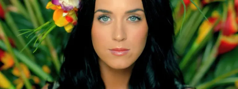 CevxZvSJLk8.webp