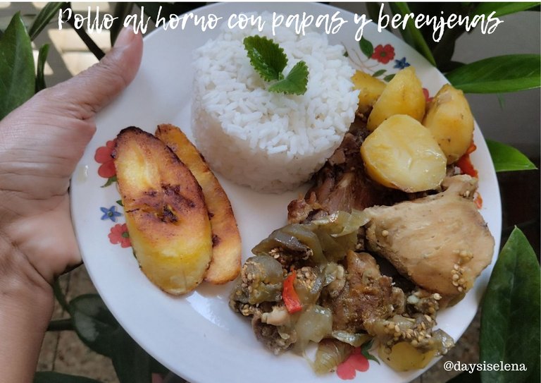 Pollo al horno con papas y berenjenas.jpg