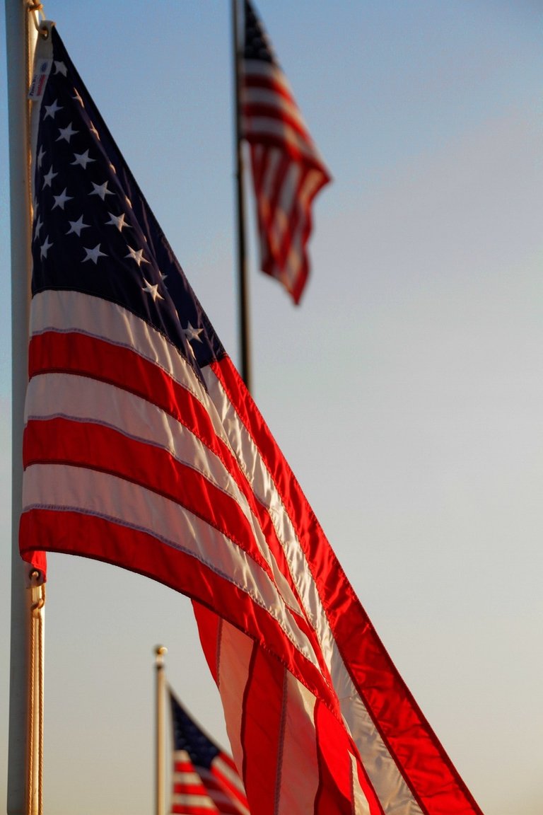 american-flag-301167_1280.jpg