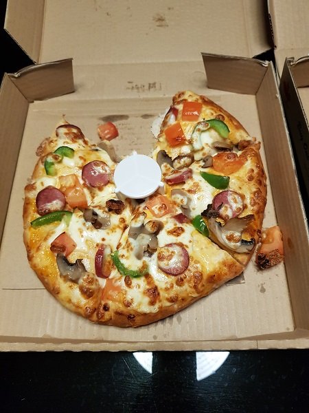 Pizza 1.jpg