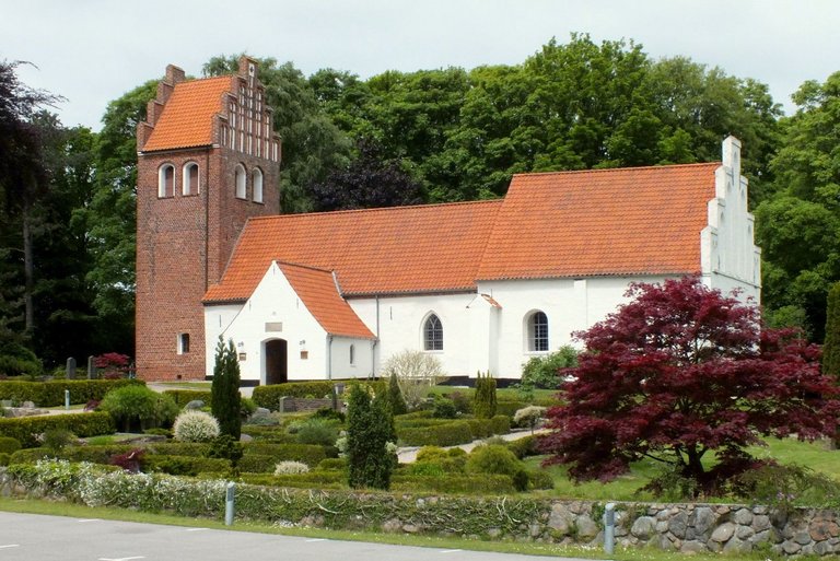 x114-TibirkeKirke.jpg