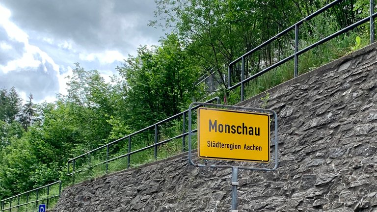 Monschau city sign