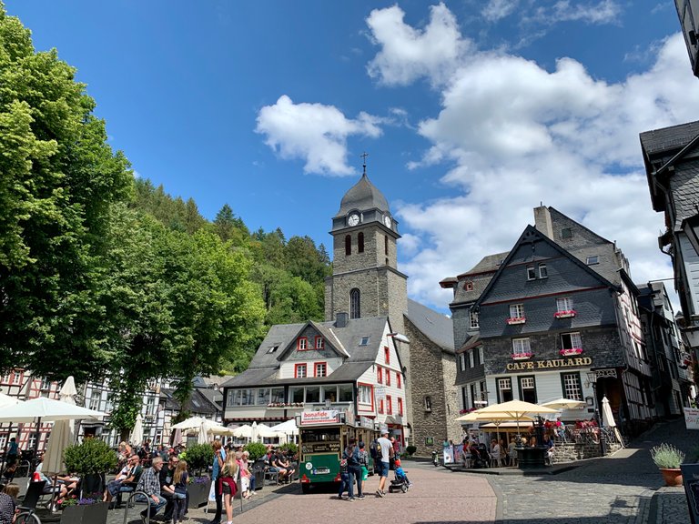 Monschau market place with people.jpeg