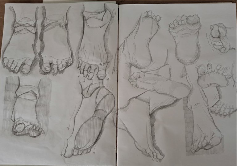 Full sketchbook feet view 4.jpg