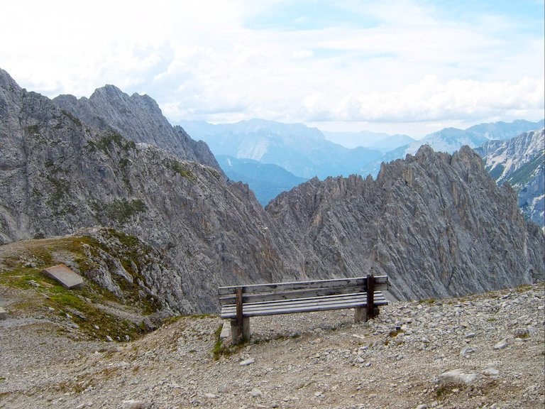 A quick stroll on the alps