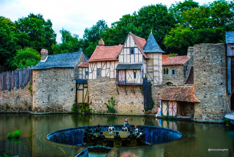 Puy du Fou 16 of 412.JPG