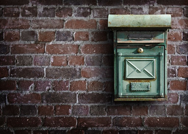 letter-box-g15f50b016_1920.jpg