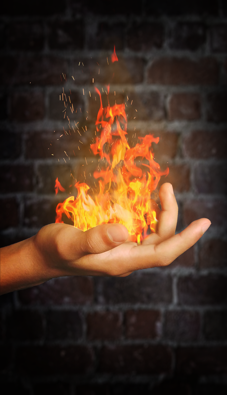 mano fuego lista 100%.png