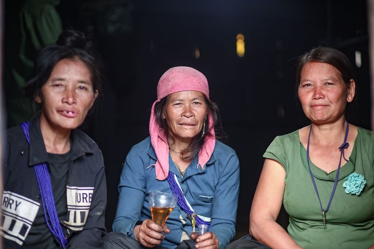 These ladies have a good morning with beers.