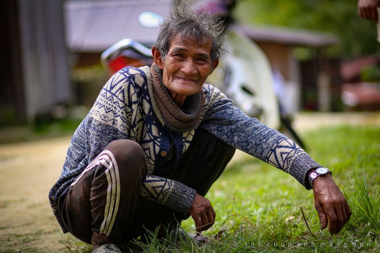 This is the oldest man in the village, he has seen so many changes in the village and is very happy on the great solidarity day.