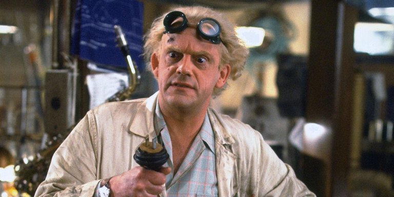 christopher-lloyd-kb-main-211214-572486.jpeg