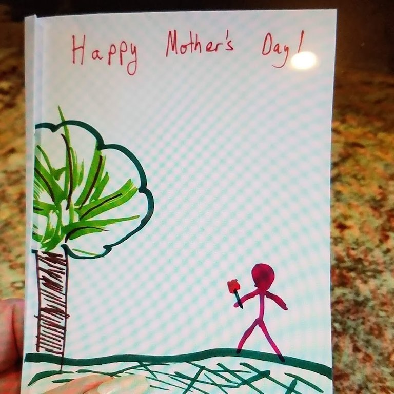 20210403_205346 happy mothers day card.jpg