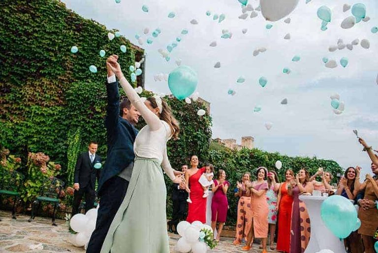 ideas-para-bodas-originales-globos.jpg