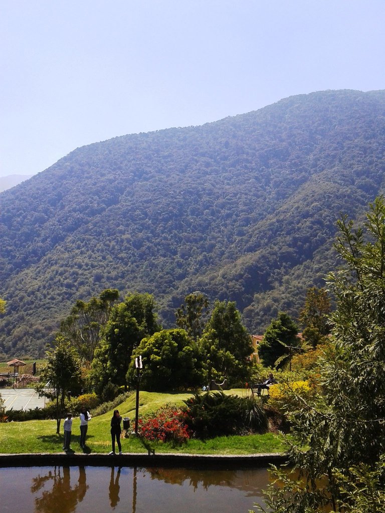 JARDINES DE LA TRUCHA AZUL.jpg