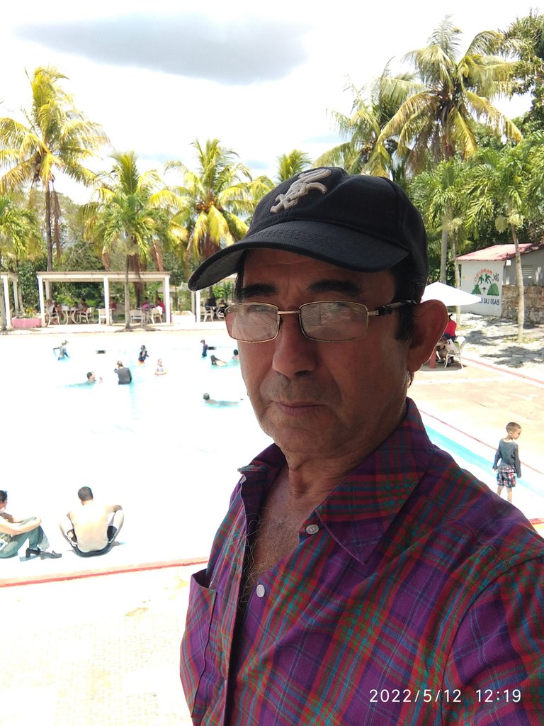 IMG_20220512_121959.jpg
