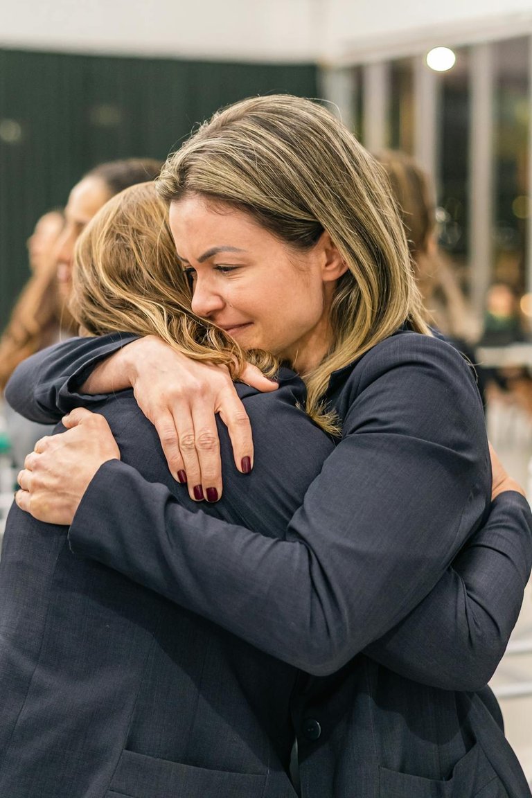 free-photo-of-two-elegant-women-embracing.jpeg