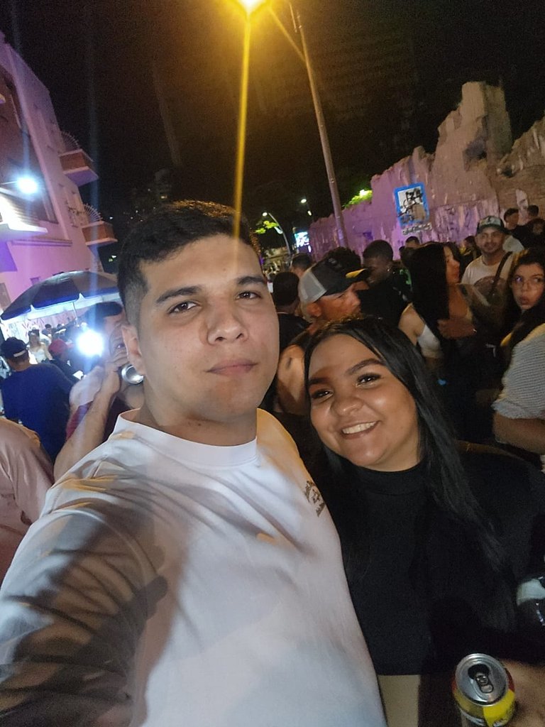 1008810789.jpg