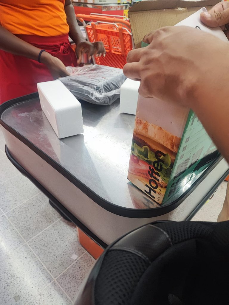 1008976538.jpg