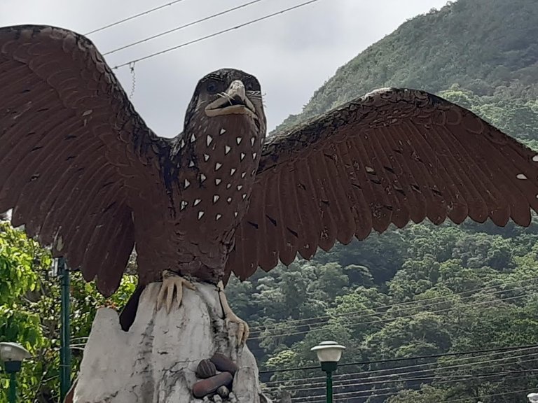 monumento guacharo.jpg