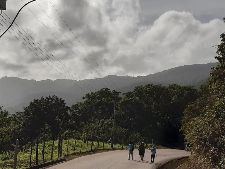 cerro negro al fondo.jpg