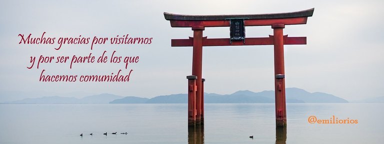 torii-3841388_1280.jpg