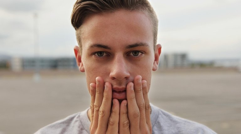 man-1868320_1280.jpg