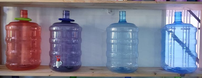 botellones de agua.jpeg