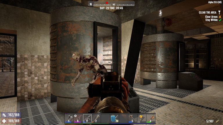 zombie found in strange chamber Higashi 7 Days To Die.jpg